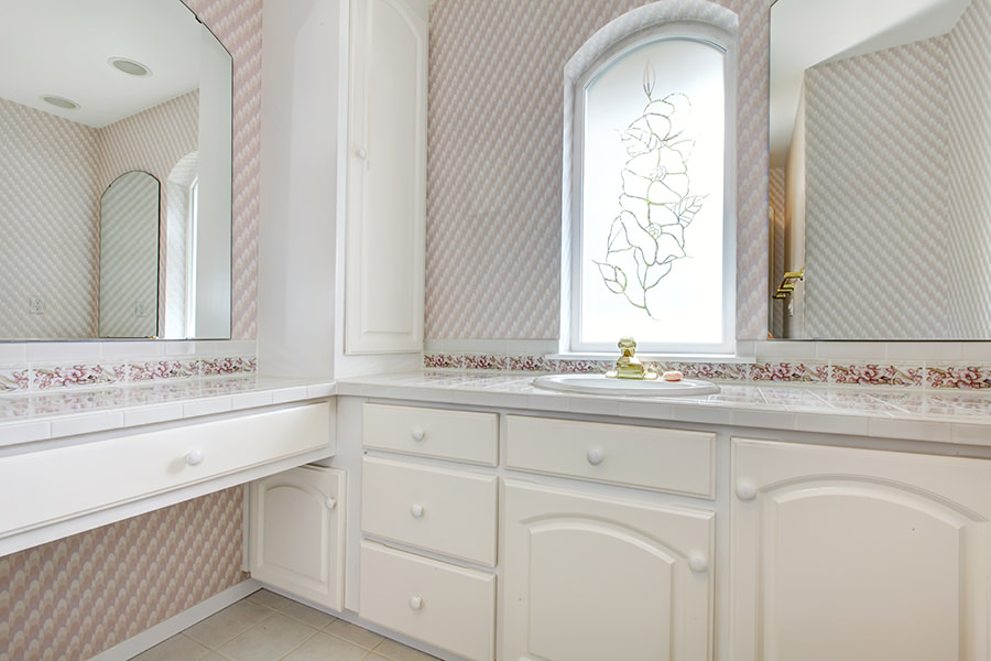 Pink Bathroom Tile with Inset Bath